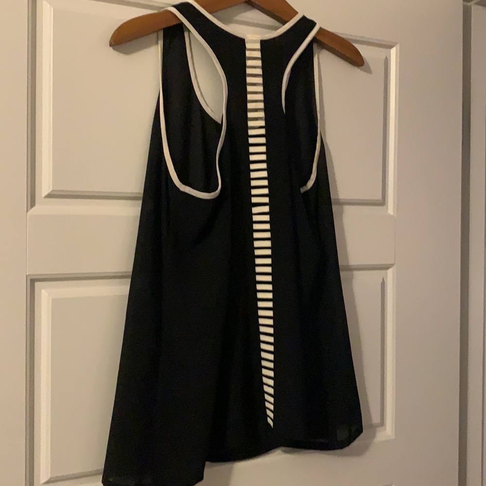 Black sheer tank. Size small - Picture 4 of 5